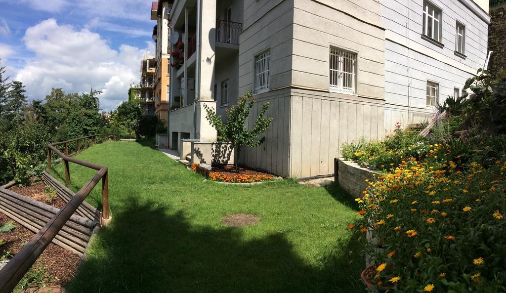 Apartments Vera Karlovy Vary Eksteriør bilde