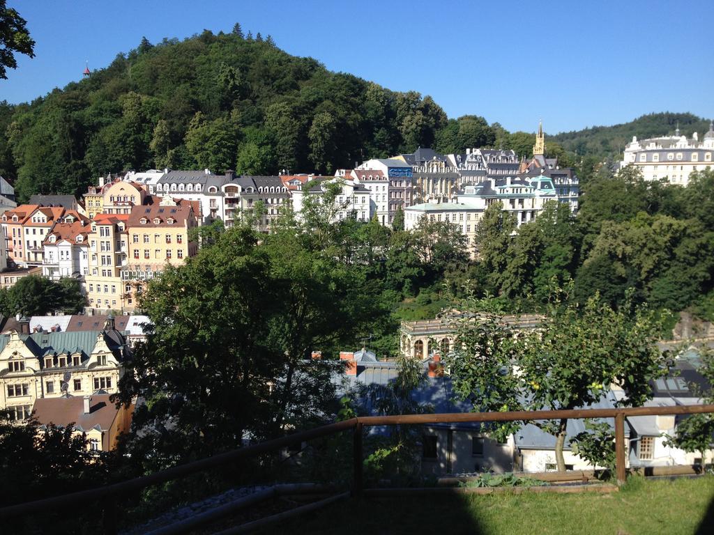 Apartments Vera Karlovy Vary Eksteriør bilde